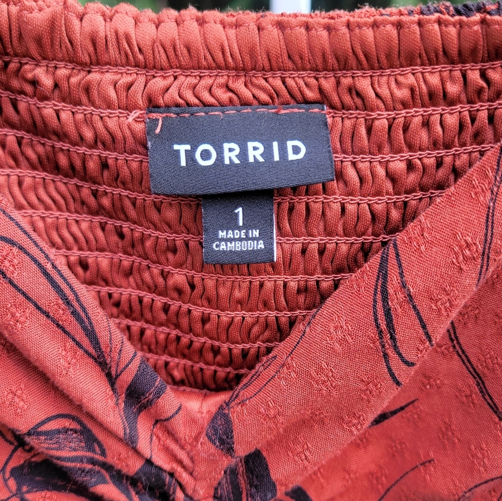 Torrid Rust Floral Peplum Top - Picture 3 of 6
